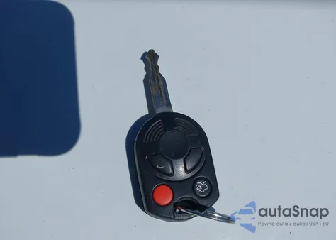 2009 Ford Escape Limited z USA, uszkodzony, nr VIN 1FMCU94G19KB10386